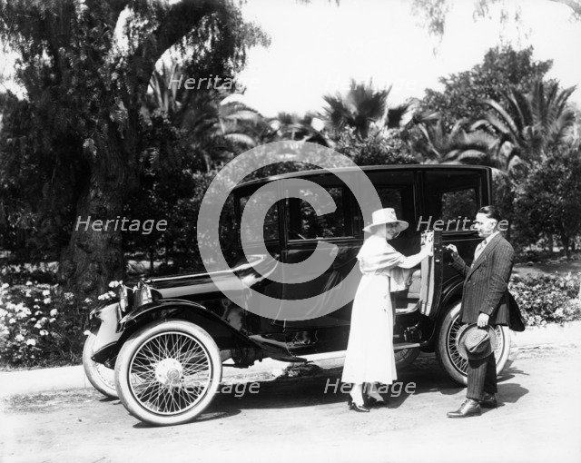 A 1916 Dodge 4, (1916?). Artist: Unknown