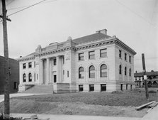 Peter White Public Library, Marquette, Mich., c1905. Creator: Unknown.