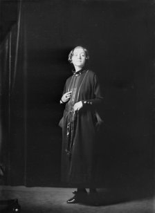 Miss Naima Wifstrand, portrait photograph, 1919 Sept. 18. Creator: Arnold Genthe.