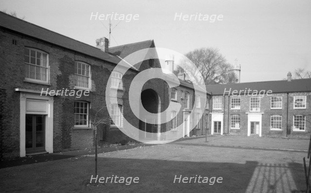 A former stable yard or coach house, Lambeth Road, Lambeth, London, c1945-1980. Artist: Eric de Maré