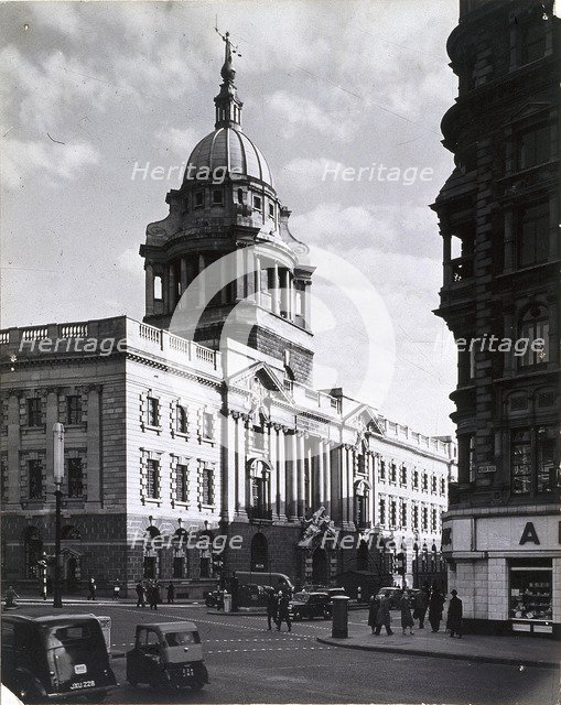 Old Bailey, Central Criminal Court, London, c1941. Artist: Anon