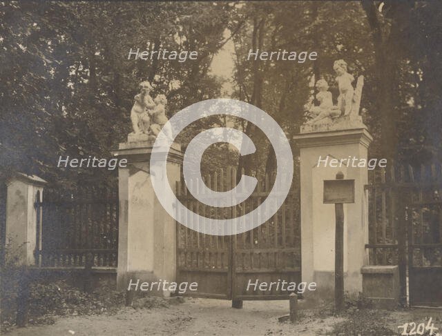 Palace and Park Complex - park gate, Czartoryski, Pulawy , 1919. Creator: Juliusz Klos.
