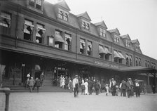 At Harrisburg, between c1910 and c1915. Creator: Bain News Service.