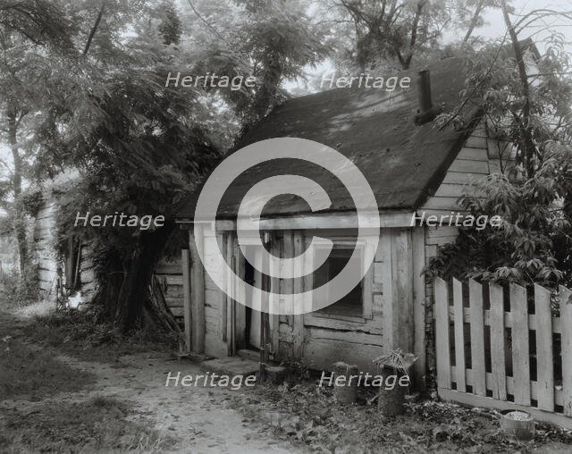 Miss Sampson's House, Campbell's Station, Albemarle County, Virginia, 1933. Creator: Frances Benjamin Johnston.