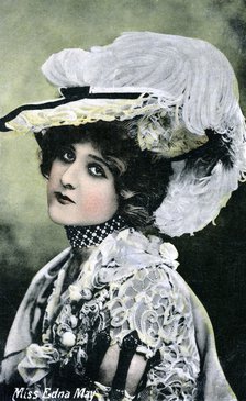 Edna May (1878-1948), American singer and actress, early 20th century. Artist: Unknown