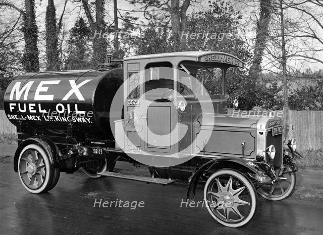 1922 Thornycroft Type Q Shell Mex petrol truck. Creator: Unknown.