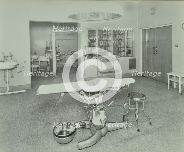 Operating theatre, Lewisham Hospital, London, 1936.  Artist: Unknown.