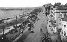 Kings Road, Brighton, East Sussex, c1900s-c1920s. Artist: Unknown