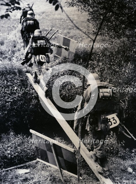 The sports championships of the Reichswehr in Kassel, c1930s. Artist: Unknown.