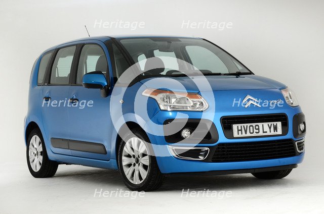 2009 Citroen C3 Picasso Artist: Unknown.