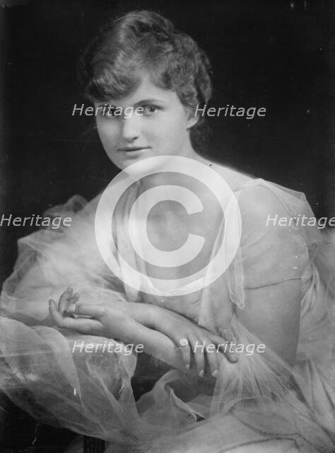 Dorothy Battie, between c1915 and c1920. Creator: Bain News Service.