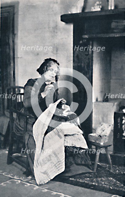 'Mrs. Graham Moffatt', 1916. Artist: Alfred Ellis & Walery.