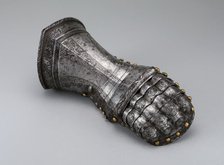 Mitten Gauntlet for the Right Hand, Nuremberg, c. 1540/50. Creator: Unknown.