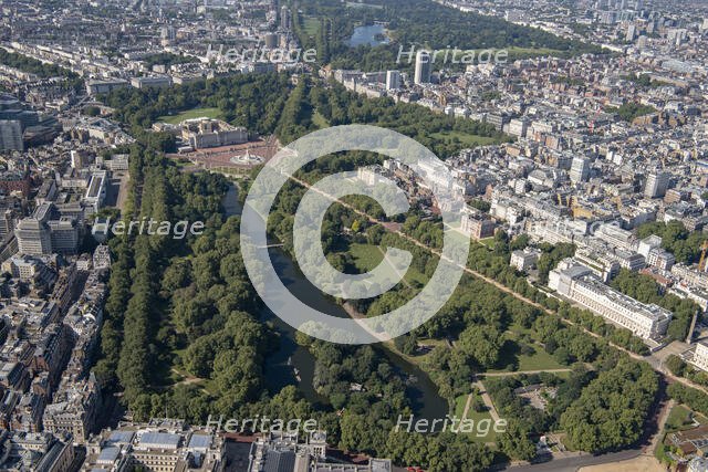 A view across St James' Park towards Buckingham Palace and Green Park, Westminster, London, 2021 . Creator: Damian Grady.