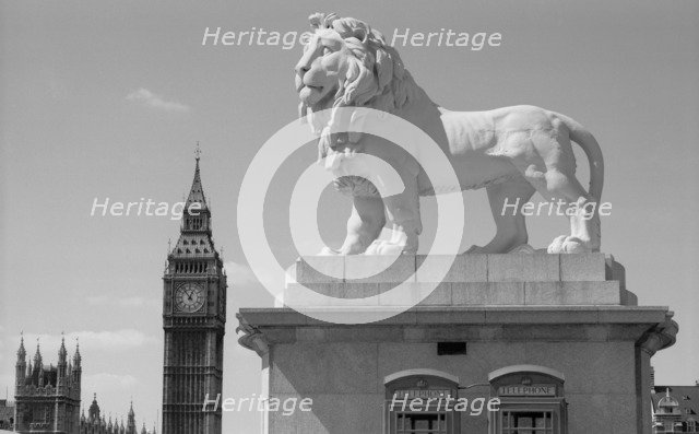 Coade lion, Westminster Bridge Road, Lambeth, London, 1966. Artist: Eric de Maré