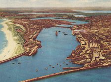 'Fremantle Harbour from the Air', c1947. Creator: Unknown.