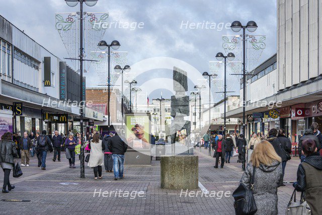 'Trigon', sculpture by Lynn Chadwick, Broad Walk, Harlow, Essex, 2015. Artist: Steven Baker.
