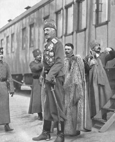 'La Revolution Russe; le Grand-Duc Nicolas, a qui le gouvernement provisoire refusa le..., 1917. Creator: Unknown.