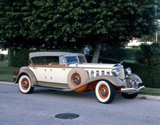 A 1933 Chrysler Custom Imperial. Artist: Unknown