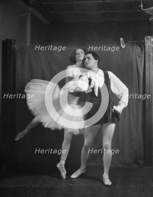 Swiskaya, Countess, and male dance partner, between 1917 and 1929. Creator: Arnold Genthe.
