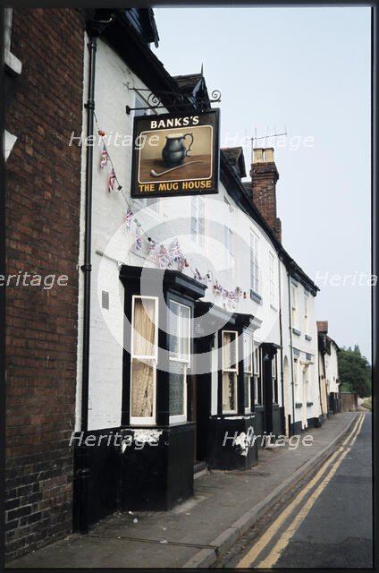 The Mug House Inn, 12-13 Severn Side North, Bewdley, Bewdley, Wyre Forest, Worcestershire, 1981. Creator: Dorothy Chapman.