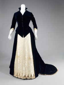 Evening dress, American, 1881. Creator: Frederick Loeser & Company.