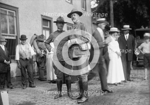 National Guard of D.C. Returning from Camp at Colonial Beach, Col. William E. Harvey at Right, 1916. Creator: Harris & Ewing.