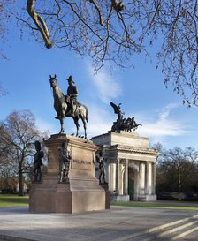 Statue of the Duke of Wellington and the Wellington Arch, London, c2015. Artist: James O Davies.