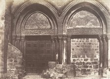 Jérusalem, Saint-Sépulcre, Entrée principale, 1854. Creator: Auguste Salzmann.
