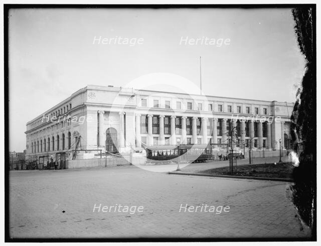 City Post Office, between 1910 and 1920. Creator: Harris & Ewing.