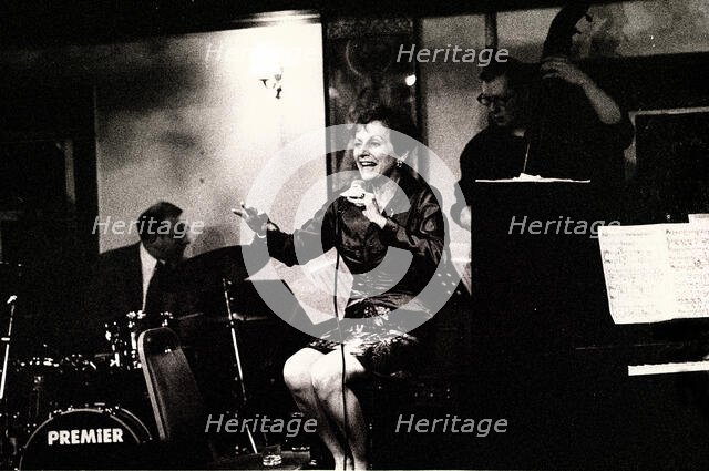 Marlene VerPlanck, Watermill Jazz Club, Dorking, Surrey, Mar 2001. Creator: Brian O'Connor.