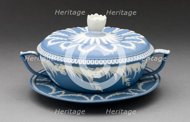 Covered Dish and Plate, Burslem, c. 1800. Creator: Wedgwood.