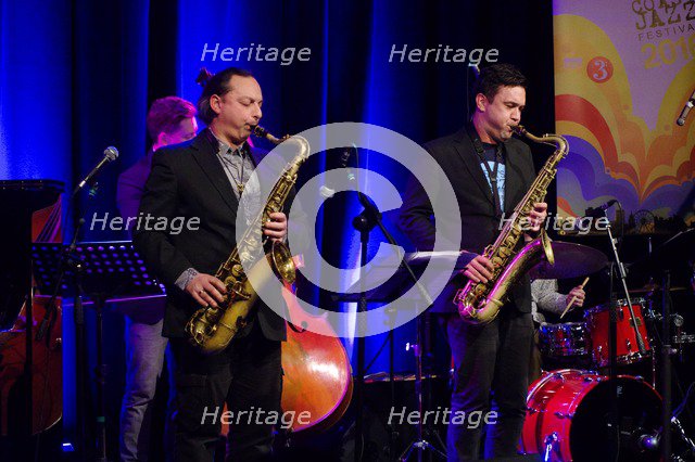 Allen Brandon and Alex Garnett, Ropetackle Arts Centre, Shoreham, West Sussex, Jan 2016. Artist: Brian O'Connor.