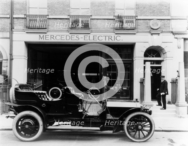 1907 Mercedes-Mixte Touring car, 1907. Artist: Unknown