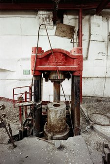 Machinery in the Lead Shot Tower, Cheese Lane, Bristol, 2000. Artist: JO Davies
