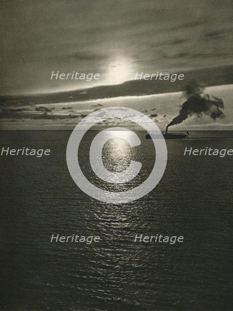 'Abend auf dem Meere - Evening at sea', 1931. Artist: Kurt Hielscher.