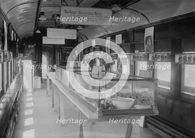 L.I.R.R. Food Train, 1918. Creator: Bain News Service.