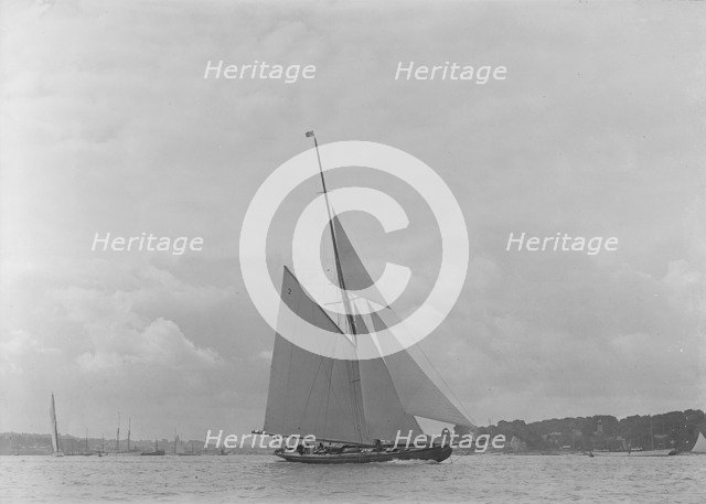 The racing cutter 'Terpisichore', 1922. Creator: Kirk & Sons of Cowes.