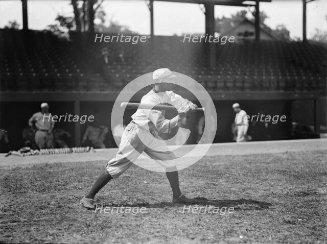 Baseball, Professional - St. Louis Players, 1913. Creator: Harris & Ewing.