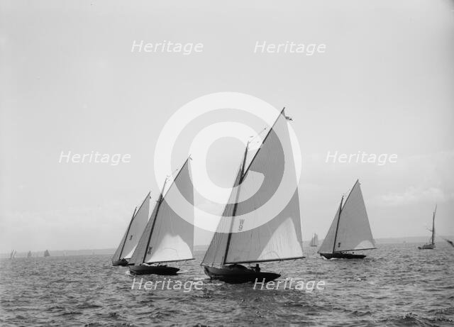 Start of 30s, 1896 July 18. Creator: John S Johnston.
