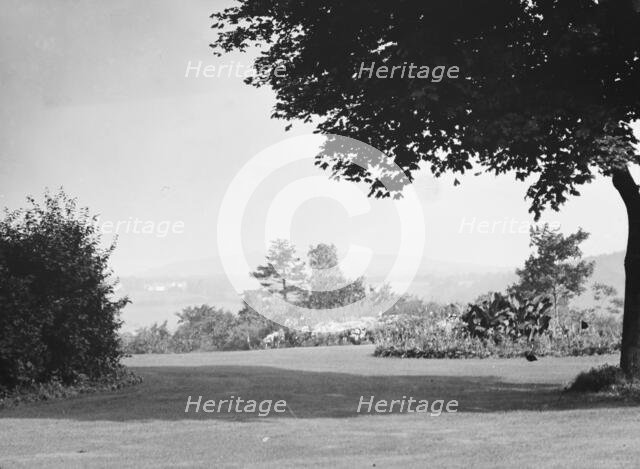 Grounds of the Baldrige estate, 1931 July 25. Creator: Arnold Genthe.
