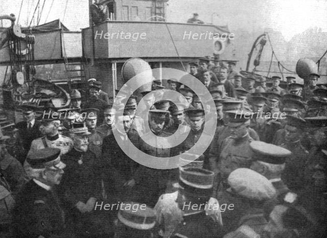'L'Arrivee du General Pershing; Les receptions officielles a bord de l'Invicta', 1917. Creator: Unknown.