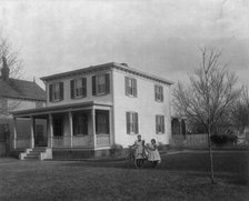 Hampton Institute, Hampton, Va., ca. 1898 - a graduate's house, 1899 or 1900. Creator: Frances Benjamin Johnston.