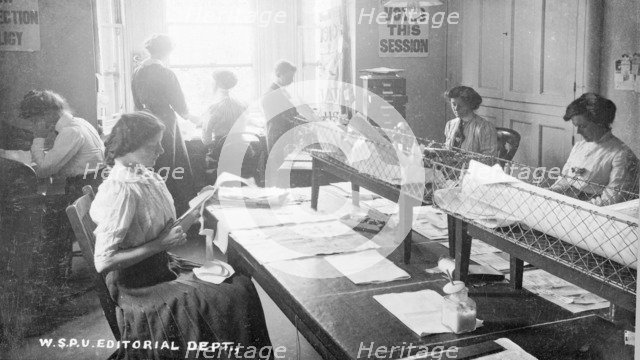 The editorial department, Clement's Inn, The Strand, September 1911. Artist: Unknown