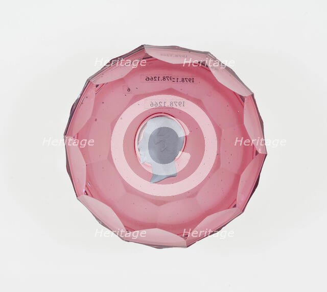 Paperweight, Lunéville, 19th century. Creator: Baccarat Glasshouse.