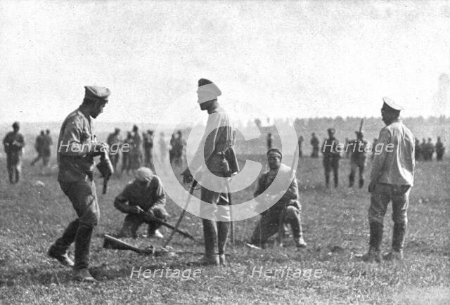 'Ramenés au Devoir; Arretes dans leur debandade, des soldats qui avaient abandonné leur..., 1917. Creator: Unknown.