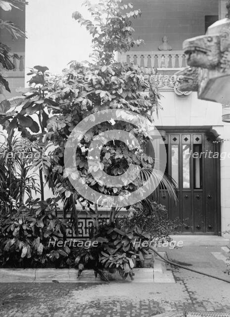 Pan American Union - Corner of Patio, 1916. Creator: Harris & Ewing.