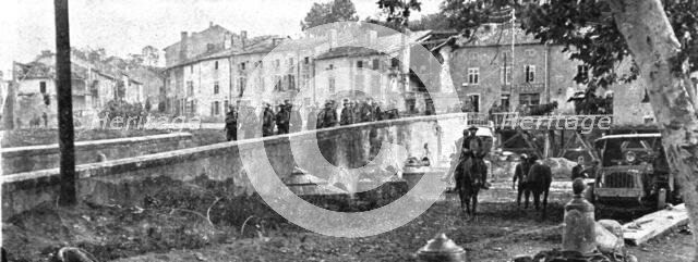 ''Les Americains dans le Saillant de Saint-Mihiel; A Thiaucourt, conquis le 12 septembre a..., 1918. Creator: Unknown.