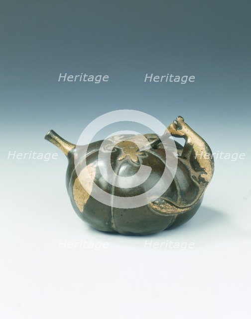 Gold and gilt enriched bronze water dropper, late Ming dynasty, China, 1600-1644. Artist: Unknown