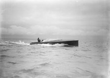 The hydroplane 'Brunhilde' under way. Creator: Kirk & Sons of Cowes.